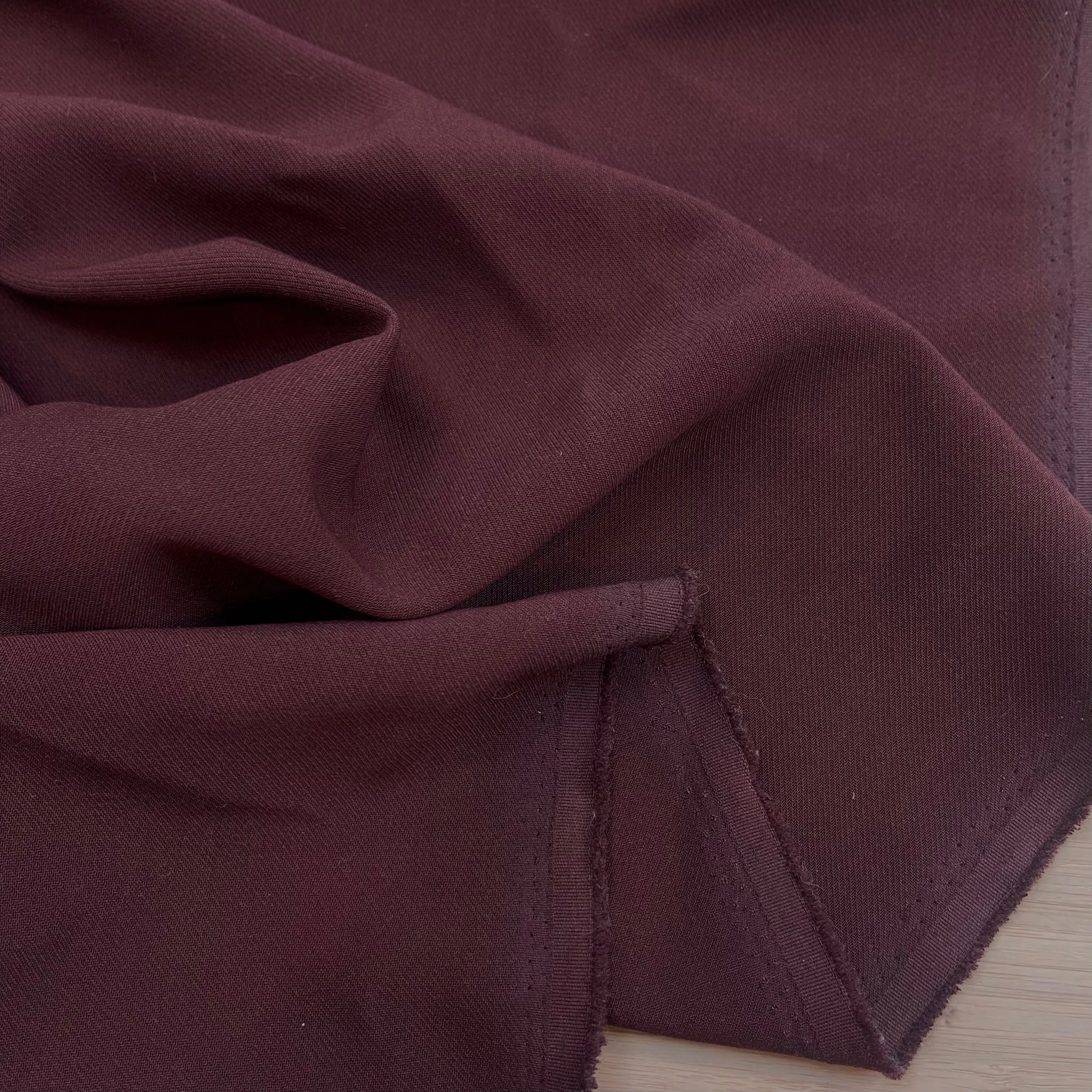 70cm Muted Burgundy Mechanical Stretch Suiting