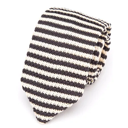 Classy Men White Brown Knitted Tie