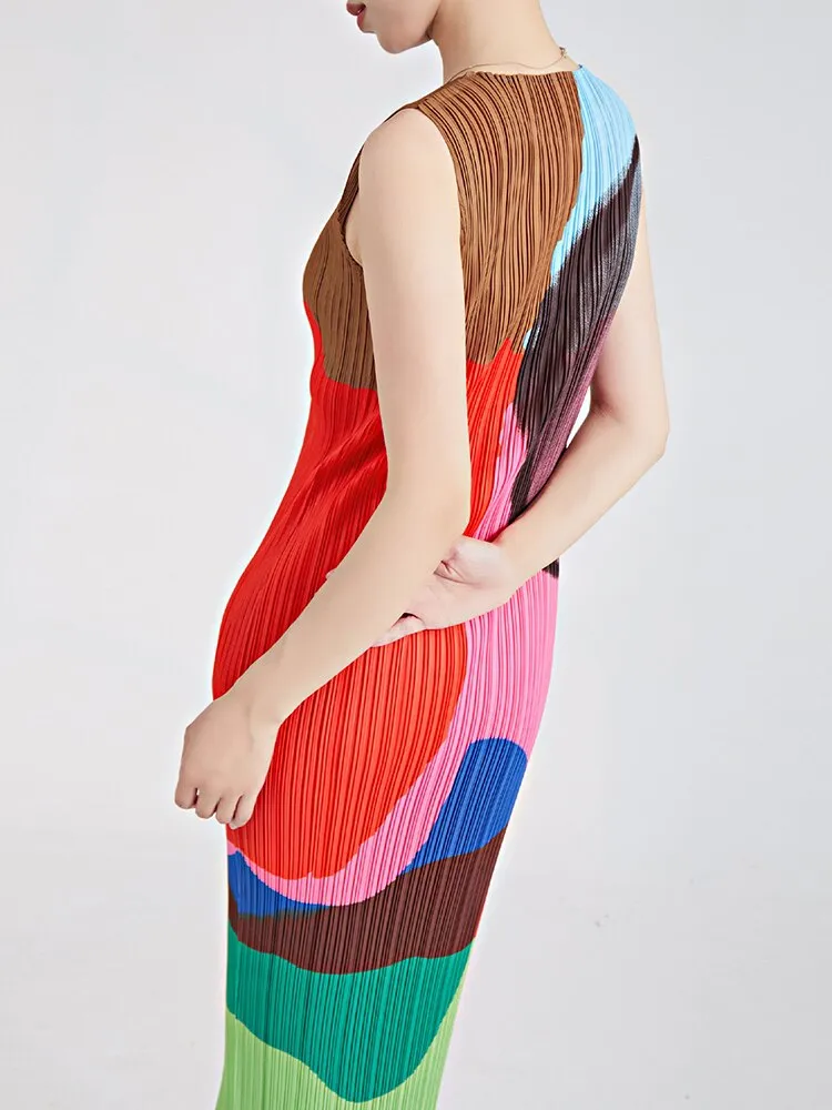 Miyake Pleated Round Neck Sleeveless Dress