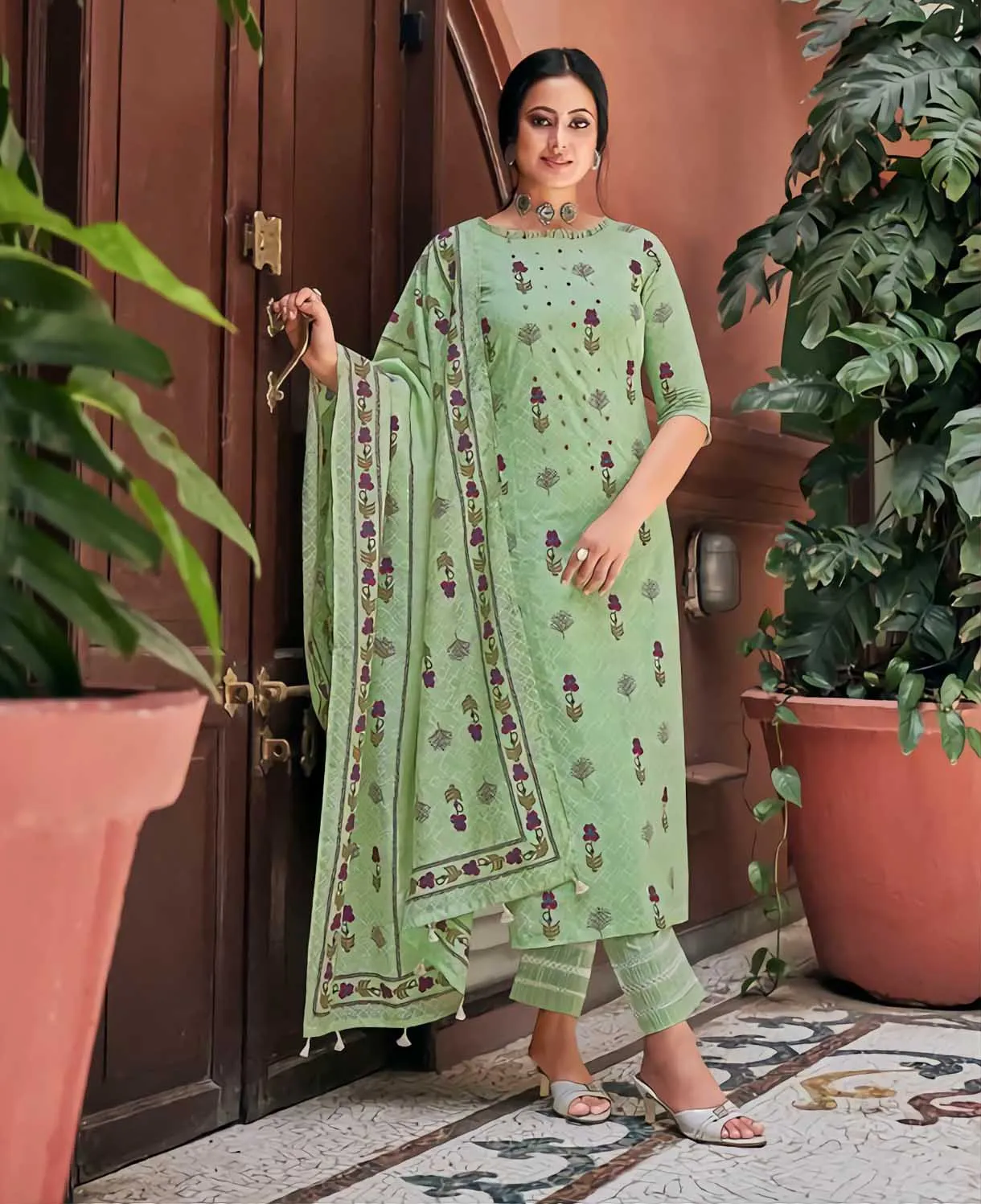 Pure Cotton Unstitched Green Salwar Kameez Suit Set With Print