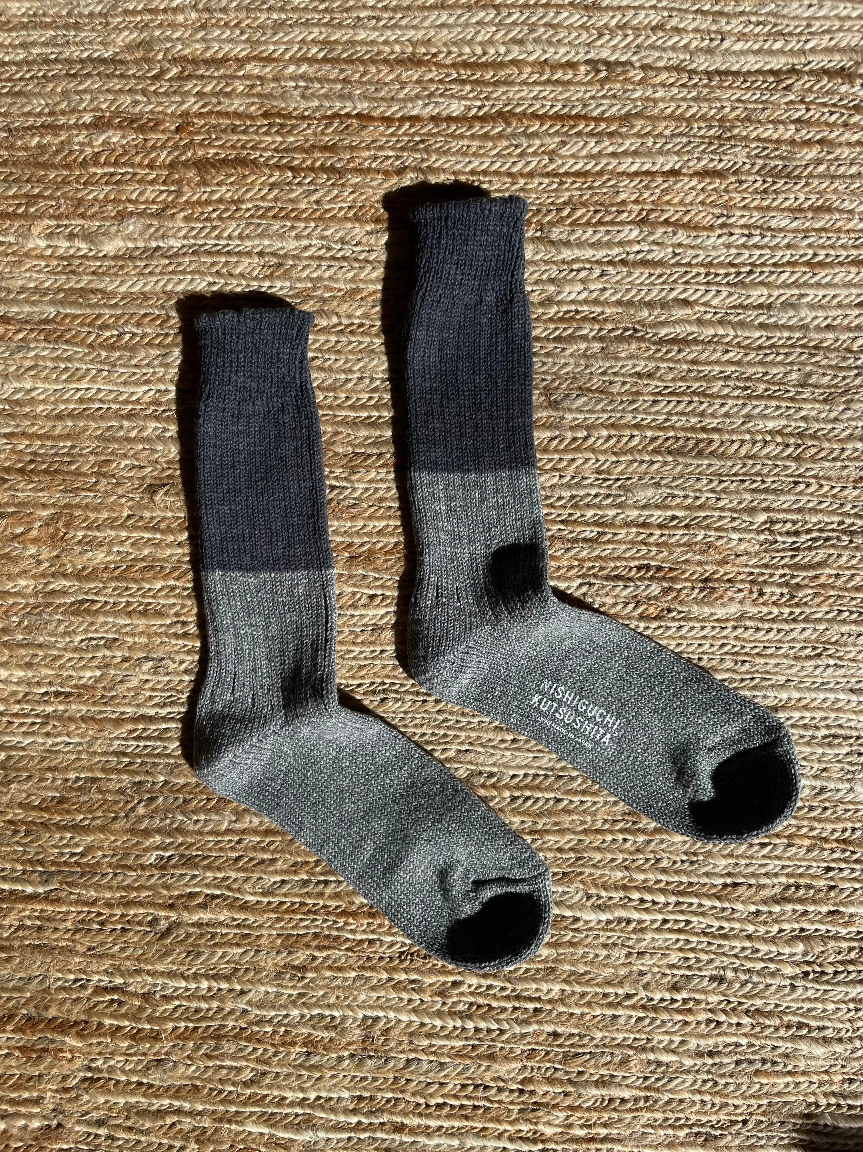 Wool Cotton Slab Socks in Charcoal